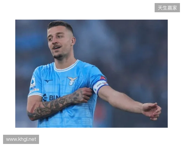 莫雷托：莱奥已就闹脾气向米兰全队道歉，他今夏仍可能离队